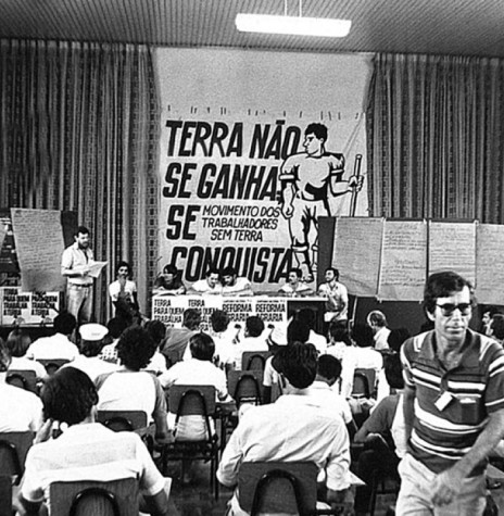 Encontro da cidade de Cascavel que deu oirgem ao Movimento dos Trabalhadores Sem Terra (MST).
Imagem: Acervo Memorial da Democracia - FOTO 3 -  