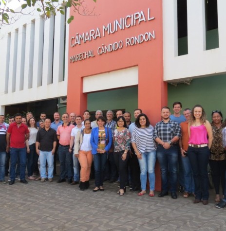 Participantes do treinamento oferecido pelo Programa Interlegis na Câmara Municipal de Marechal Cândido Rondon, em agosto de 2016. 
Imagem: Acervo Imprensa CM-MCR
Crédito: Cristiano Viteck  - FOTO 8 - 