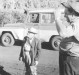 Mutirão para instalação de rede de luz elétrica de Novo Sarandi até General Rondon, em 1957.
Na foto, Ary Branco da Rosa e o pioneiro Helmuth Koch. 
