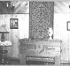 Sala de estar da casa do Dr. Seyboth com baú  vindo da Alemanha. Foto feita em 1957.