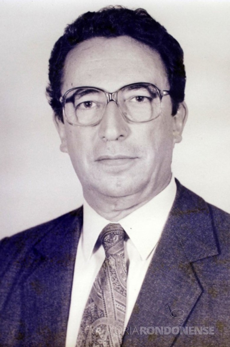 Luiz Alberto de Araújo que assumiu a gerência da agência do Banco do Brasil, em Toledo, em janeiro de 1968.
Imagem: Acervo Município de Toledo - FOTO 6 -