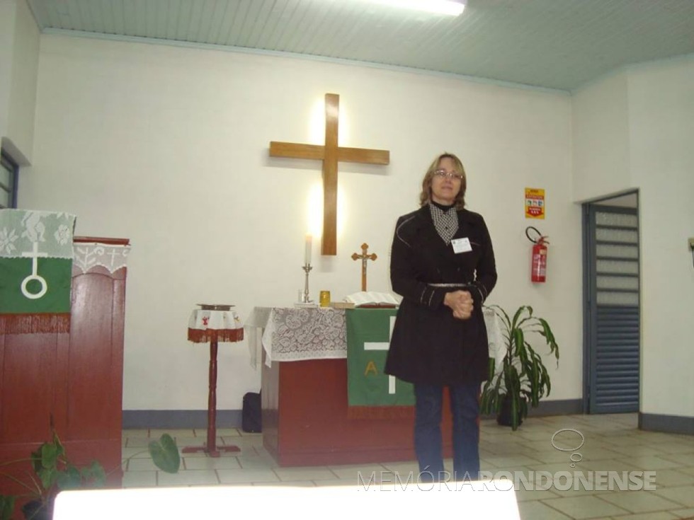 Pastora Sisi Blind palestrante no Dia do Sínodo da Igreja Evangélica Martin Luther, em 08 de junho de 2014. 
Imagem: Acervo www.sinodoplanalto.blog.br - FOTO 8 - 
