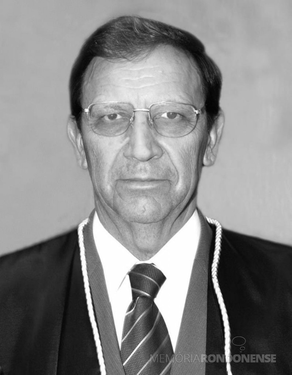 Juiz João Kopytowski, depois  desembargador da Tribunal de Justiça do Estado do Paraná.
Imagem: Acervo TJ-PR - FOTO 3 - 