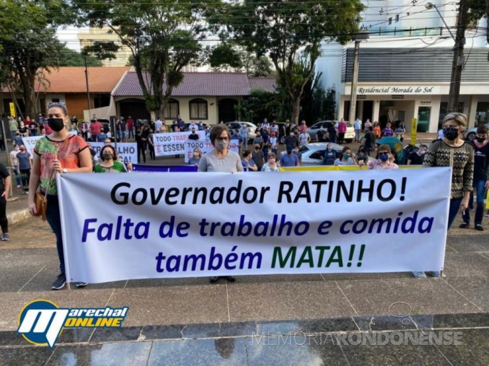 Outro instantâneo da manifestação em Marechal Cândido Rondon contra o decreto nº 4.942/20.
Imagem: Acervo Marechal Online - FOTO 16 -