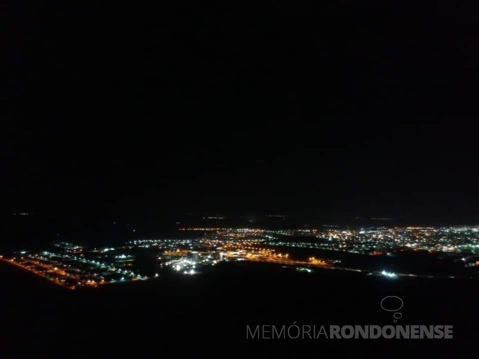 Vista noturna da cidade de Marechal Cândido Rondon.
Imagem: Acervo Cristiane Priesnitz - FOTO 30