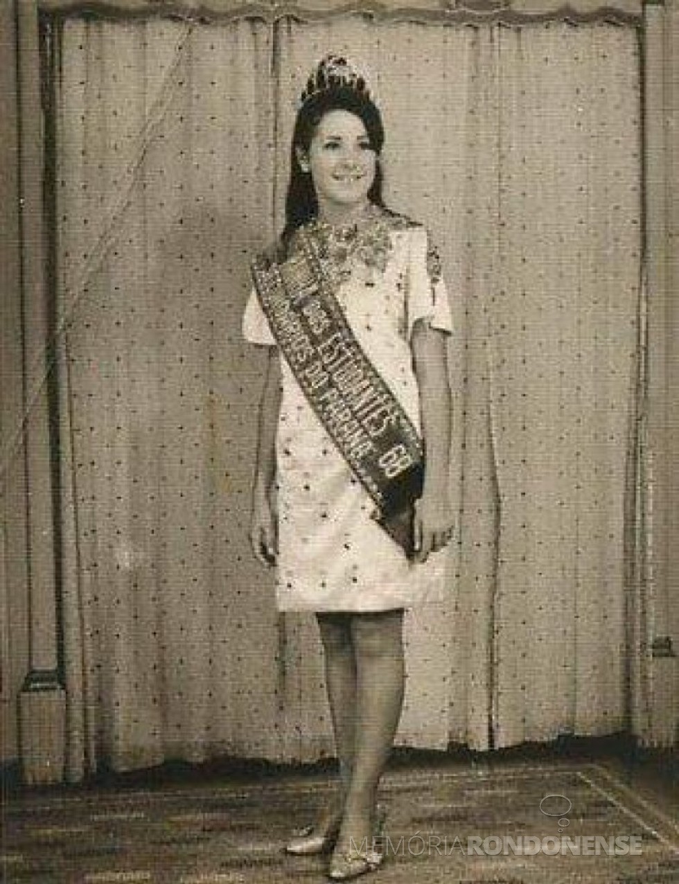 Miriam Lúcia Fernandes Mazzaferro eleita Rainha dos Estudantes Secundaristas do Paraná 1968, em janeiro de 1968.
Imagem: Acervo pessoal - FOTO 2 - 