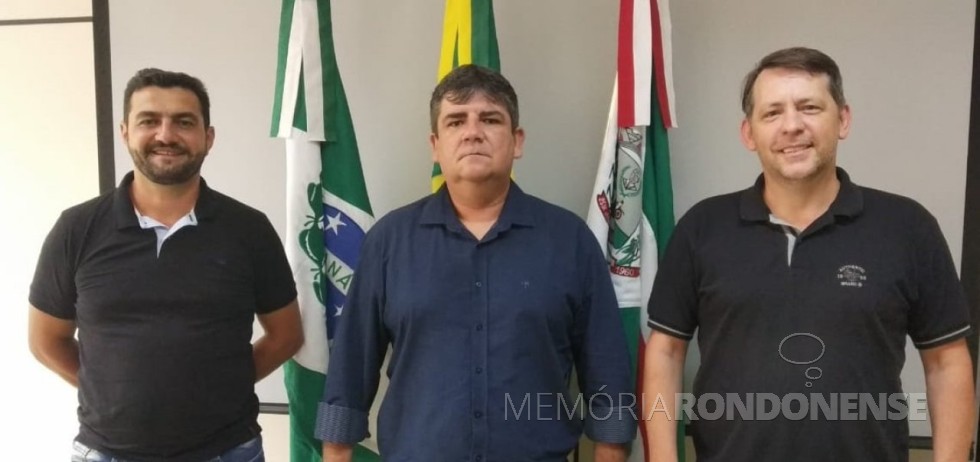 Secretários nomeados pelo prefeito de Marechal Cândido Rondon, em 06 de janeiro de 2021.
Adriano Backes (e),  Jeferson Dahmer e Anderson Loffi (d).
Imagem: Acervo Imprensa  PM- MCR - FOTO 11 - 

