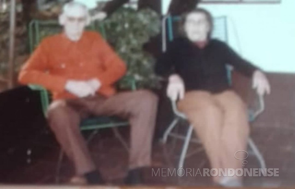 Casal Guilherme e Otilia Sins que chegou de mudança em Marechal Cândido Rondon, no ano de 1953. Imagem: Acervo Donizete Callai Hoerlle (Barreiras - BA) - FOTO 1 -