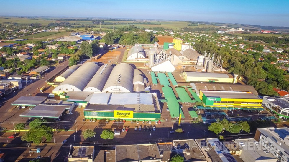 Parque industrial. comercial, armazenamento e centro administrativo da Copagril em agosto de 2021.
Imagem: Acervo Comunicação Copagril - FOTO 22 -