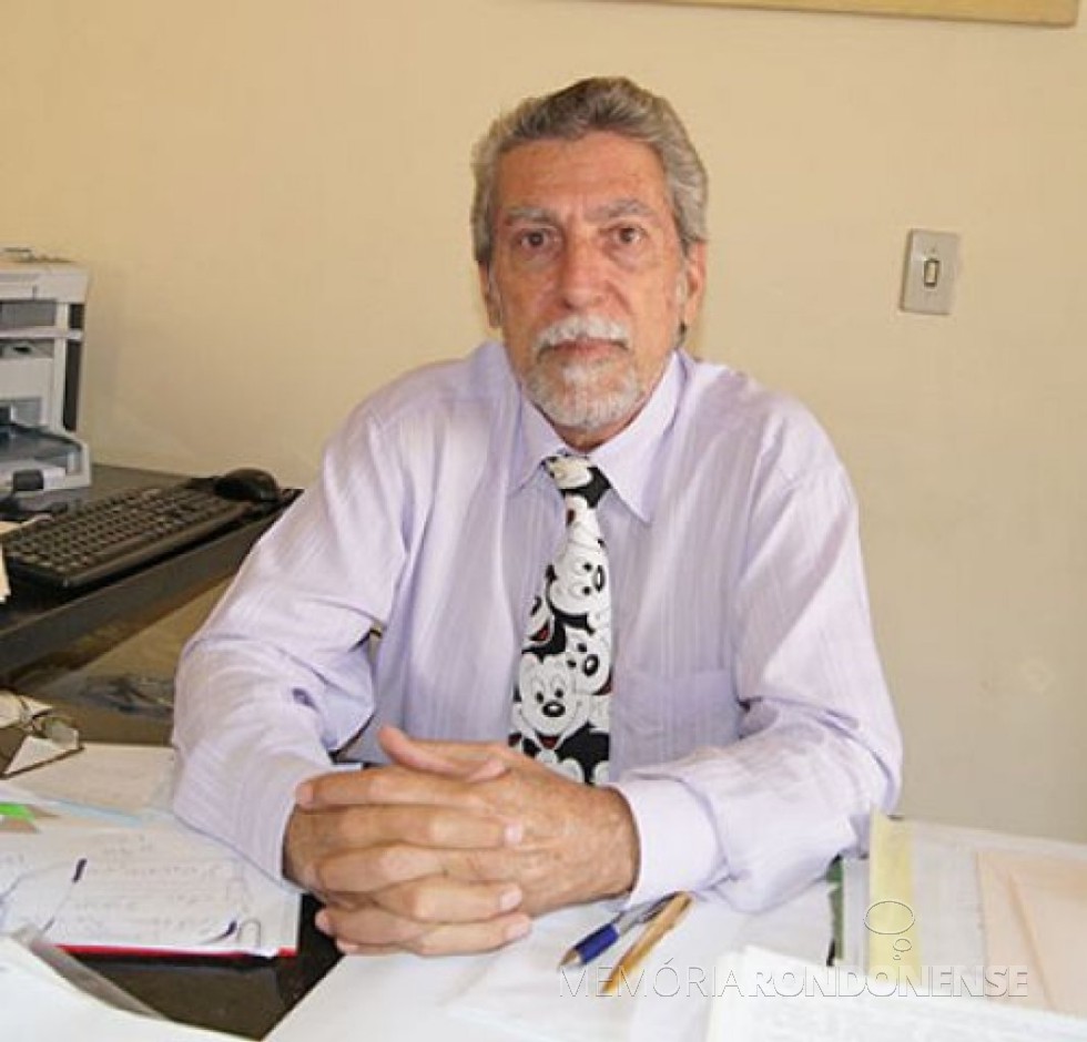 Advogado Melves Muchiuti vistou o Rotary Club de Marechal Cândido Rondon, como governador do distrito 4640, de julho de 1989.
Imagem: Acervo Prefeitura Municipal de Ivaiporã - FOTO 12 -