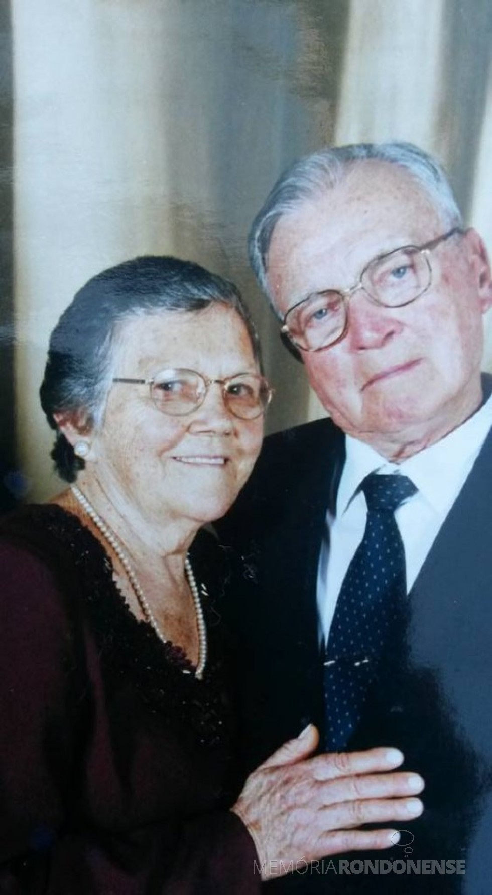 O casal pioneiro rondonense Lucena  e Almo Schroeder que comemorou 