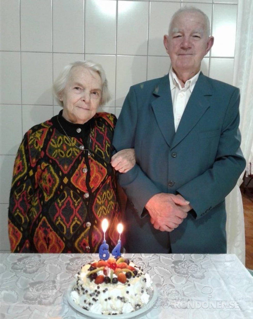 Casal Ivo e Leonida Krummenauer no dia da comemoração das Bodas de Fabulita. 
Imagem: Acervo Loni Richter - FOTO 9 - 